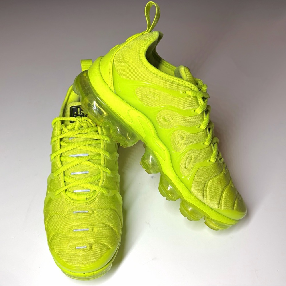 Nike Air Women’s VaporMax Plus Tennis Ball Athletic Sneakers Size- 8 - Picture 8 of 9